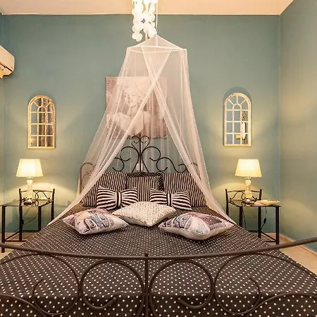 Apartment V.a Boutique And *