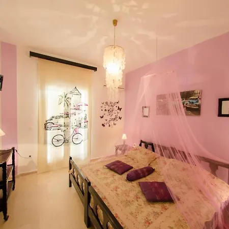 V.a Boutique And Apartment