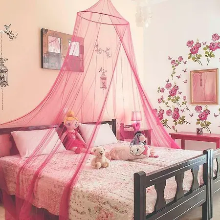 V.a Boutique And Apartment *